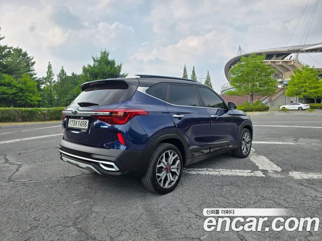 Kia Seltos из Кореи Encar