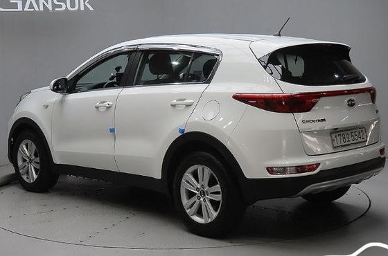 Kia Sportage Diesel 2WD Trendy — пробег 150 000 км — фото 3 из 5