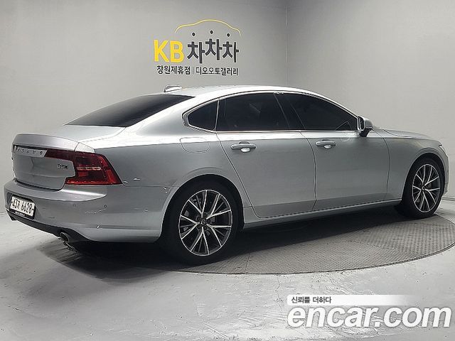 Volvo S90 из Кореи Encar