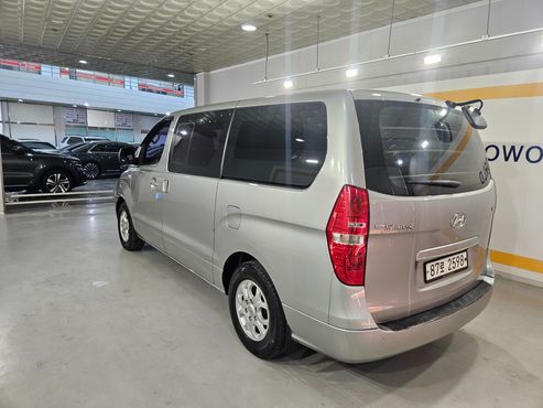 Hyundai Starex 5-Seater VAN CVX Premium — пробег 182 250 км — фото 5 из 5