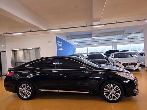 Hyundai Grandeur HG240 Modern Collection — пробег 135 057 км — фото 3 из 5