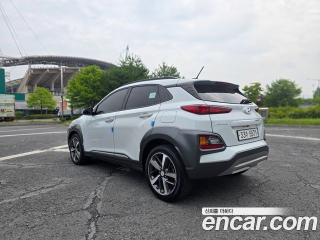 Hyundai Kona из Кореи Encar