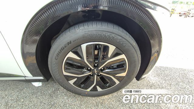 Kia EV6 из Кореи Encar
