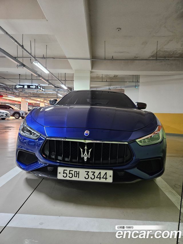 Maserati Ghibli 3.0 Diesel GranSport 3rd — пробег 58 500 км — фото 3 из 5