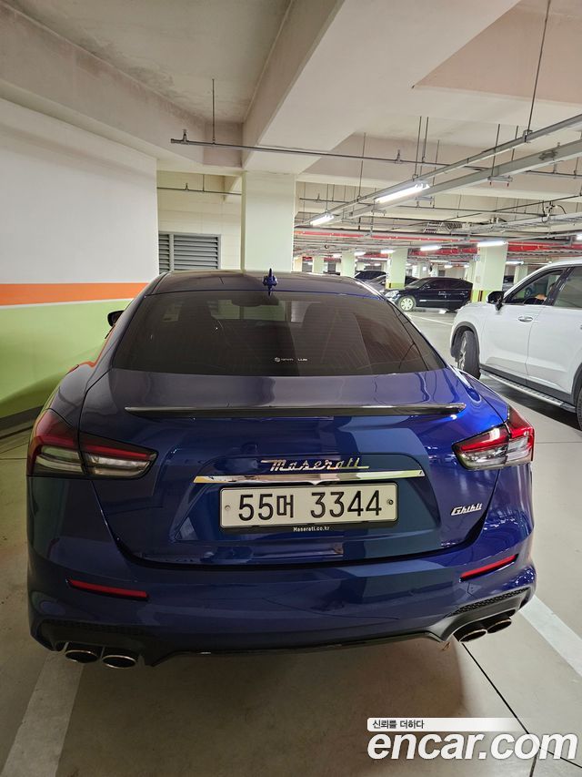 Maserati Ghibli 3.0 Diesel GranSport 3rd — пробег 58 500 км — фото 4 из 5