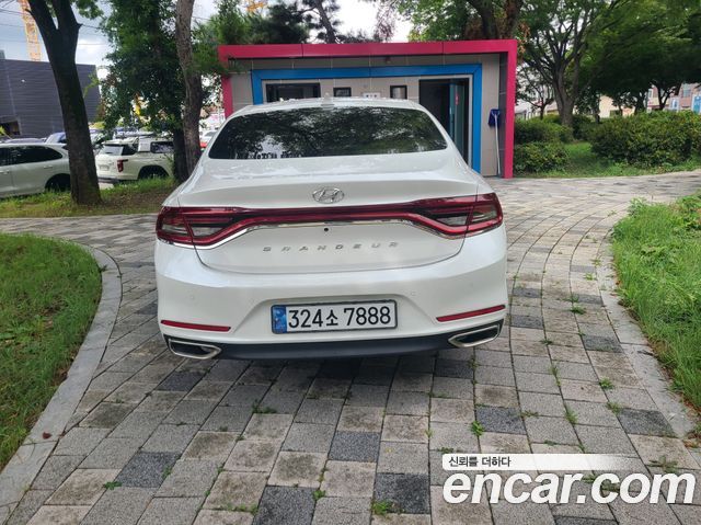 Hyundai Grandeur 3.0 LPi Modern (Rental Car) — пробег 107 450 км — фото 4 из 5