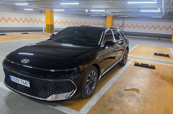 Hyundai Grandeur Exclusvie — пробег 790 км — фото 3 из 5
