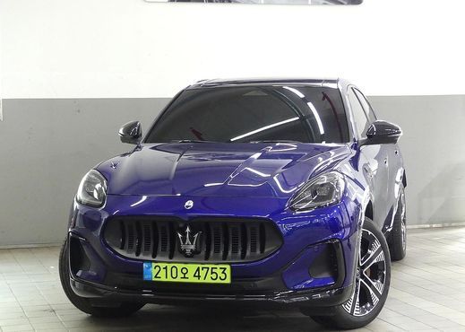 Maserati Grecale AWD Folgore — пробег 11 909 км — фото 3 из 5