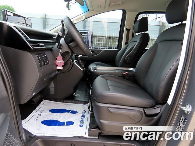 Hyundai Staria из Кореи Encar