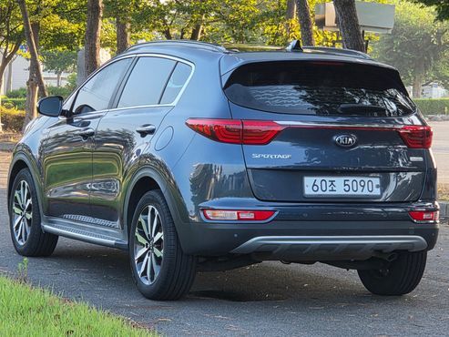 Kia Sportage Diesel 1.7 2wd Noblesse Special — пробег 131 000 км — фото 3 из 5