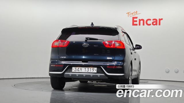 Kia Niro из Кореи Encar