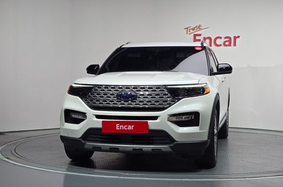 Ford Explorer 2.3 LimIted 4WD — пробег 39 893 км — фото 3 из 5