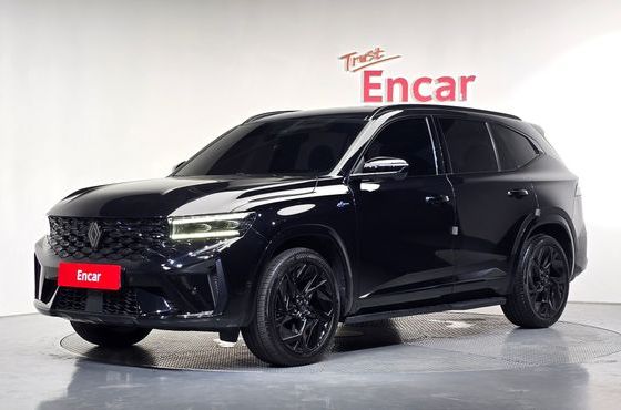 Renault (Samsung) Grand Koleos 1.5 E-TECH Esprit Alphine Noir 2WD — пробег 26 988 км — фото 1 из 5