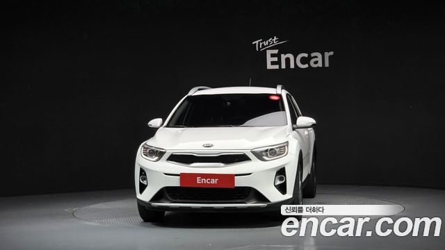 Kia Stonic из Кореи Encar