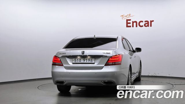 Hyundai Equus из Кореи Encar
