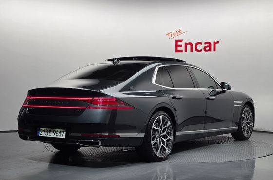 Genesis G90 Gasoline 3.5 Turbo e-S/C AWD — пробег 33 197 км — фото 2 из 5