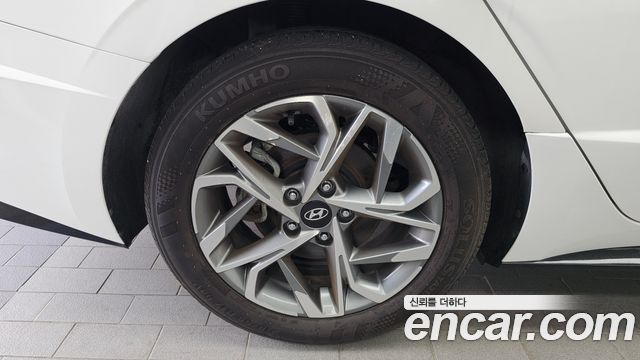 Hyundai Sonata 2.0 Premium Plus — пробег 66 093 км — фото 5 из 5