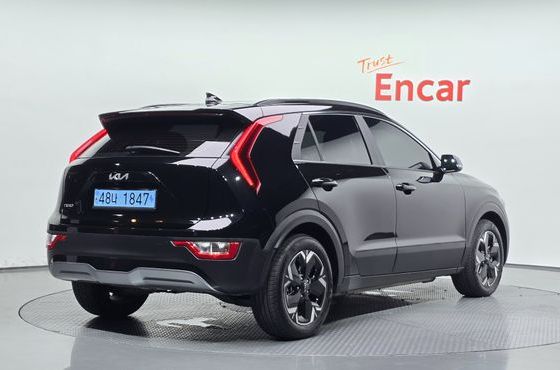 Kia Niro Air — пробег 10 103 км — фото 2 из 5
