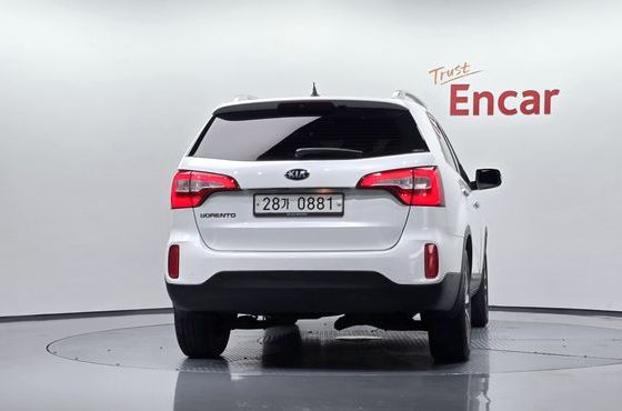Kia Sorento Diesel 2.0 2WD Limited — пробег 107 366 км — фото 4 из 5