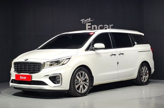 Kia Carnival 9-Seater Prstige — пробег 165 002 км — фото 1 из 5