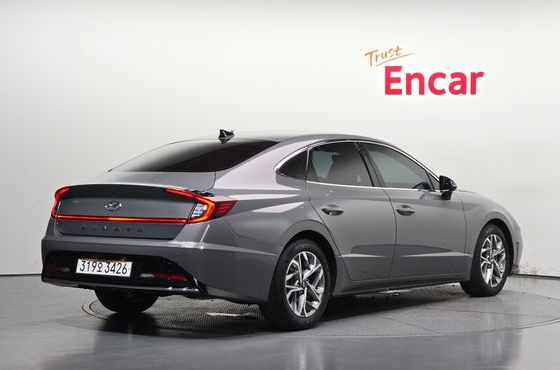 Hyundai Sonata 2.0 Premium Plus — пробег 41 928 км — фото 2 из 5