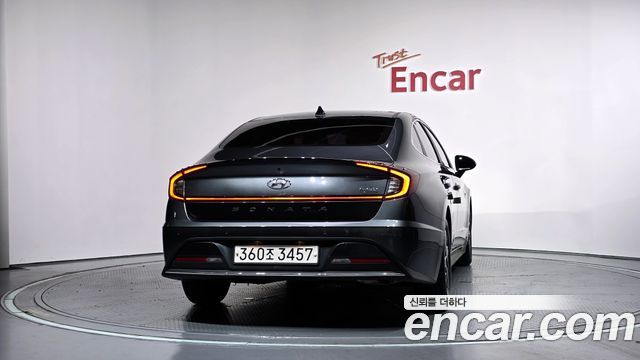 Hyundai Sonata Premium — пробег 81 018 км — фото 4 из 5