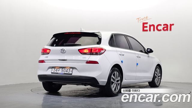Hyundai i30 Diesel 1.6 Smart — пробег 90 632 км — фото 2 из 5