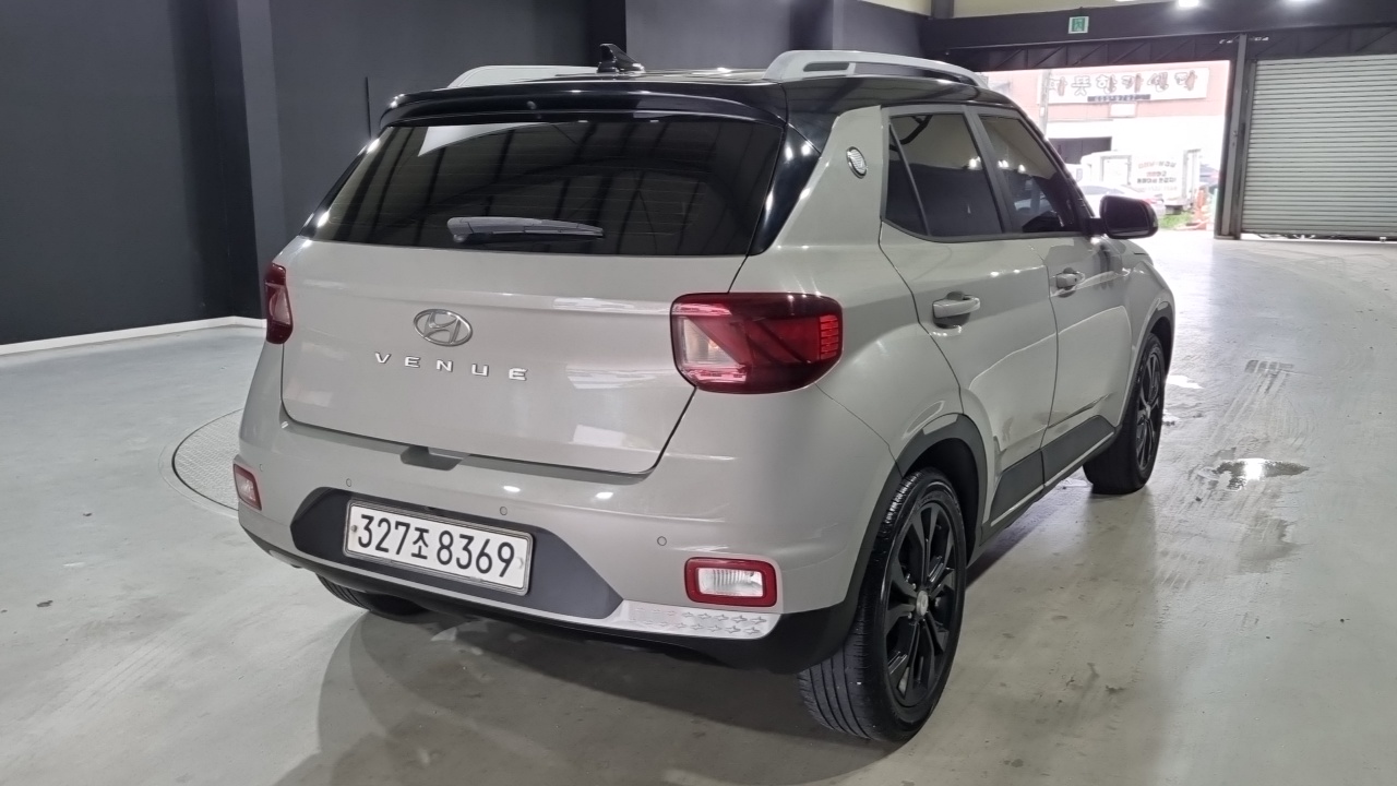 Hyundai Venue из Кореи Encar