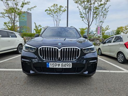 BMW X5 xDrive 40i M Sport — пробег 66 600 км — фото 1 из 5