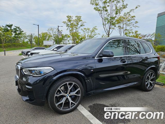 BMW X5 xDrive 40i M Sport — пробег 66 600 км — фото 2 из 5