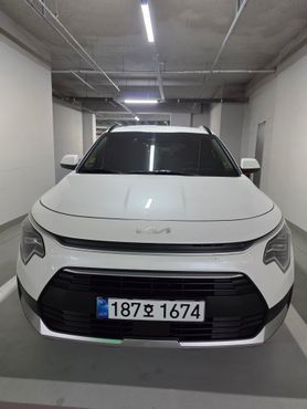 Kia Niro Best Selection — пробег 4 974 км — фото 3 из 5