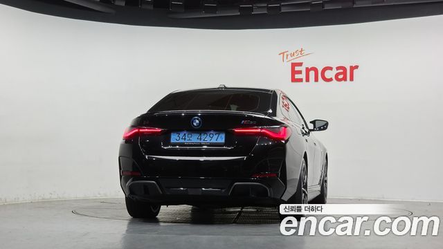 BMW i4 M50 — пробег 47 057 км — фото 4 из 5