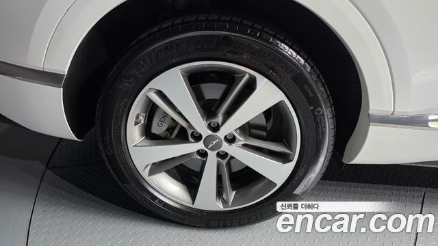 Genesis GV80 из Кореи Encar