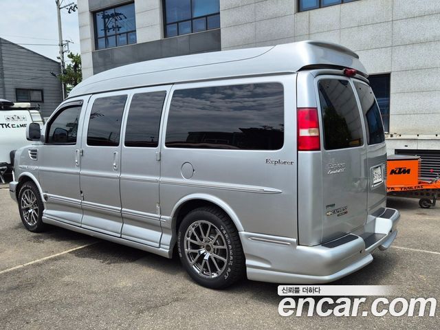 Chevrolet Express Van 5.3 AWD — пробег 158 000 км — фото 3 из 5