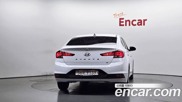 Hyundai AVANTE 1.6 Smart — пробег 77 041 км — фото 4 из 5