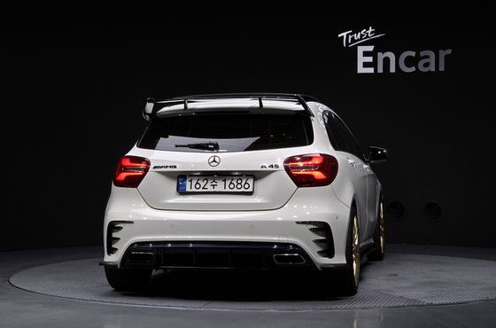 Mercedes-Benz A-Class A45 AMG 4MATIC — пробег 173 057 км — фото 4 из 5