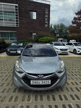 Hyundai AVANTE 2.0 GDi Premium Standard — пробег 114 385 км — фото 3 из 5