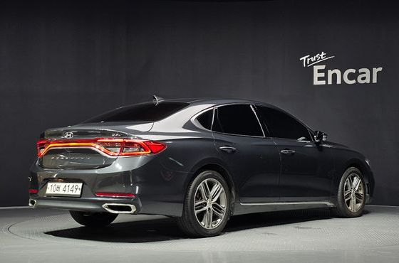 Hyundai Grandeur 2.2 Diesel Premium — пробег 161 328 км — фото 2 из 5