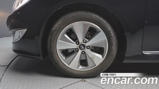 Hyundai Sonata 2.0 Premier — пробег 170 873 км — фото 5 из 5