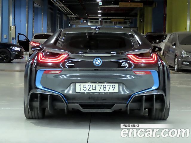 BMW i8 Coupe — пробег 119 521 км — фото 3 из 5