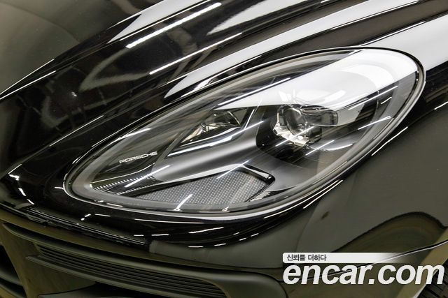 Porsche Macan из Кореи Encar
