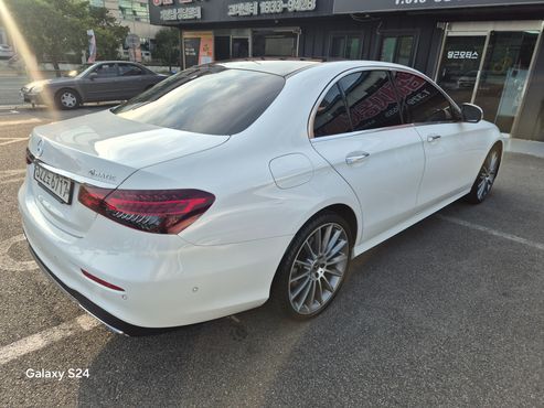 Mercedes-Benz E-Class E350 4MATIC AMG Line — пробег 35 221 км — фото 4 из 5