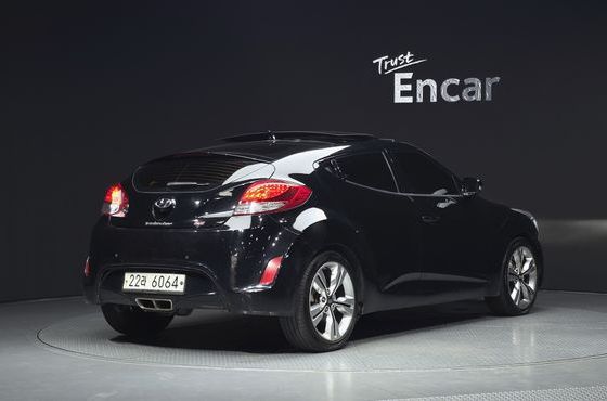 Hyundai Veloster DCT Pack — пробег 130 129 км — фото 2 из 5