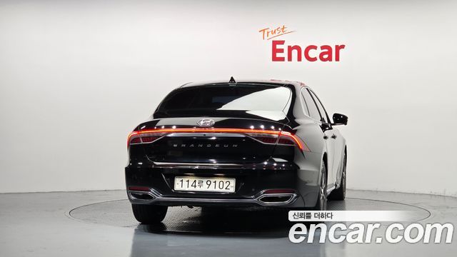 Hyundai Grandeur из Кореи Encar