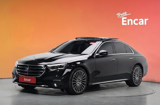 Mercedes-Benz E-Class E450 4MATIC Exclusive — пробег 10 403 км — фото 1 из 5