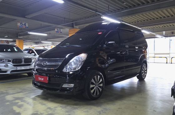 Hyundai Starex 4WD Limousine — пробег 121 843 км — фото 1 из 5