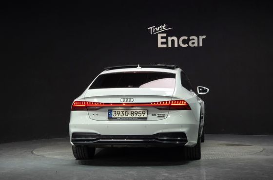 Audi A7 55 TFSI Quattro Premium — пробег 89 947 км — фото 4 из 5