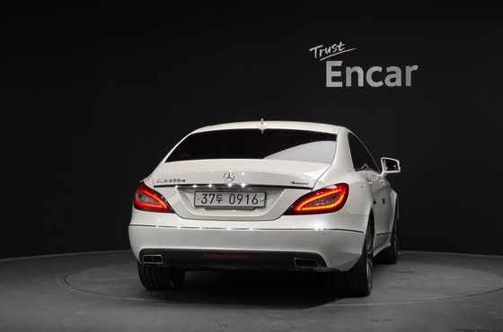 Mercedes-Benz CLS-Class CLS250 d 4MATIC — пробег 74 470 км — фото 4 из 5