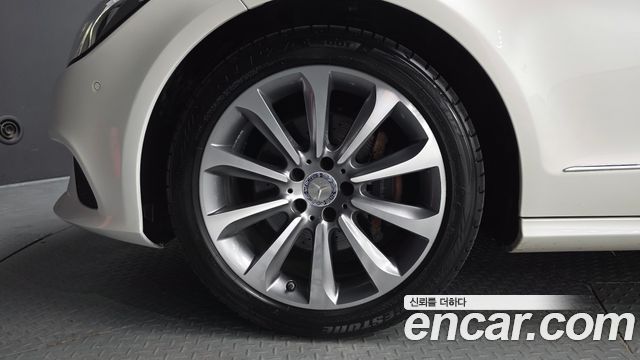 Mercedes-Benz CLS-Class из Кореи Encar