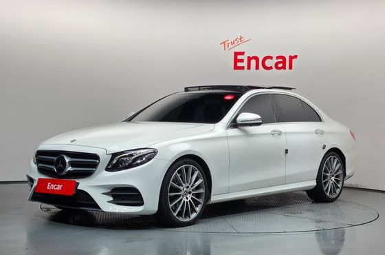 Mercedes-Benz E-Class E350 4MATIC AMG Line — пробег 91 985 км — фото 1 из 5